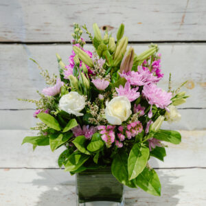 Fairy-wren – Posy Vase Arrangement